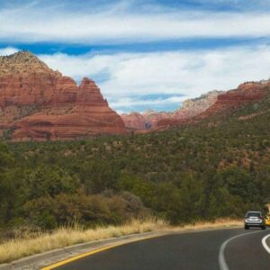 Drive from Scottsdale to Sedona: Scenic Route, Stops, Distance & Travel Tips