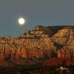 Things to Do in Sedona at Night: Stargazing, Night Tours and  Scenic Evenings
