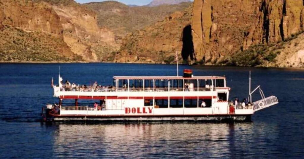 Dolly Steamboat Canyon Lake: Ultimate Scenic Cruise Guide