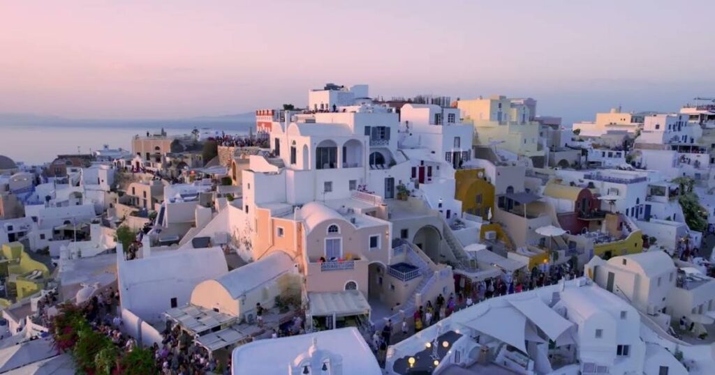 Santorini in September: Ultimate Travel Guide