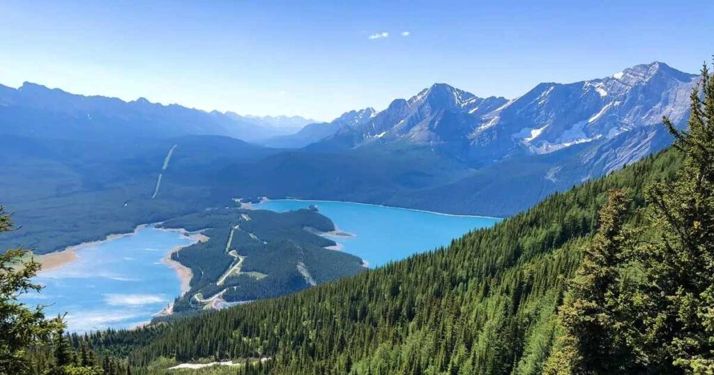 7 Scenic Routes for Kananaskis Hikes You’ll Remember