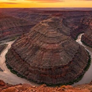 Goosenecks State Park Utah: Where a Desert River Bends Six Times Over