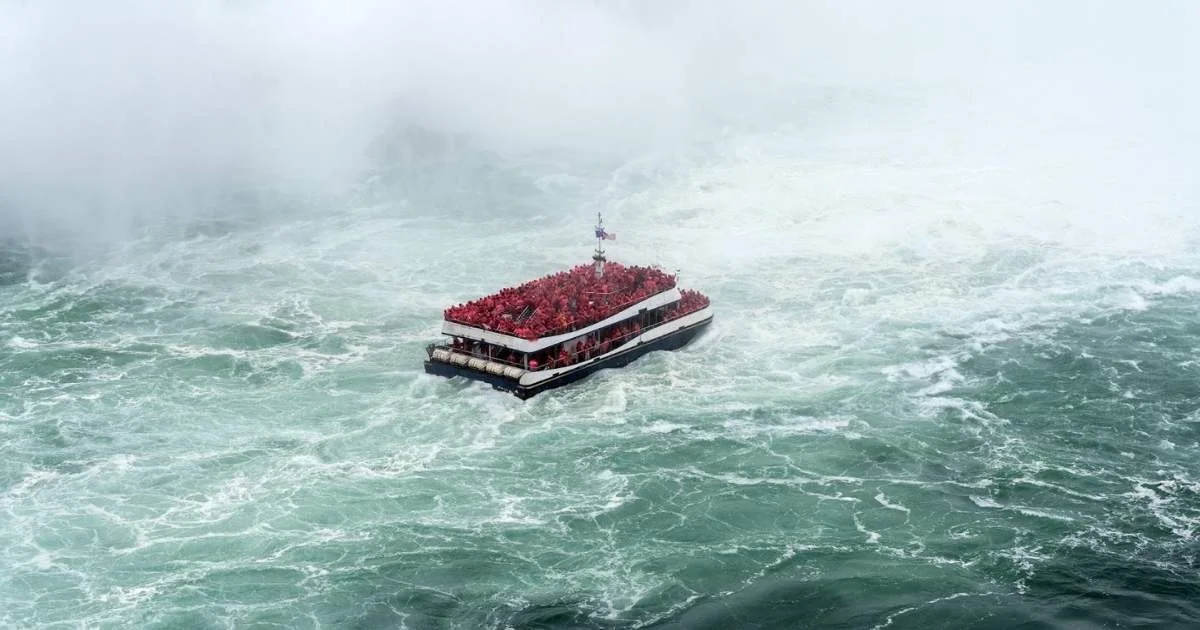 Key Differences Between Niagara City Cruises and Maid of the Mist